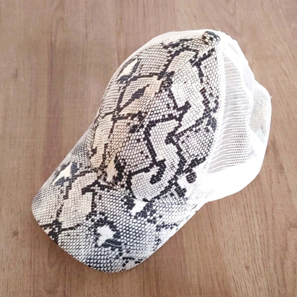 Cc brand leopard white hat
